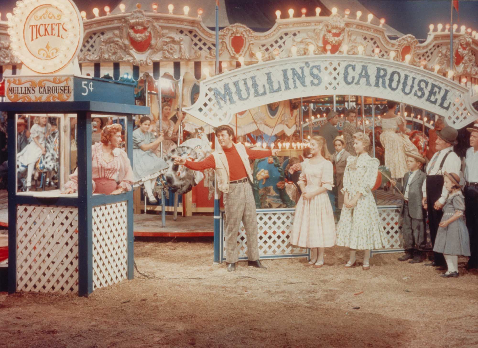 A photo from the 1956 film version of Carousel.
