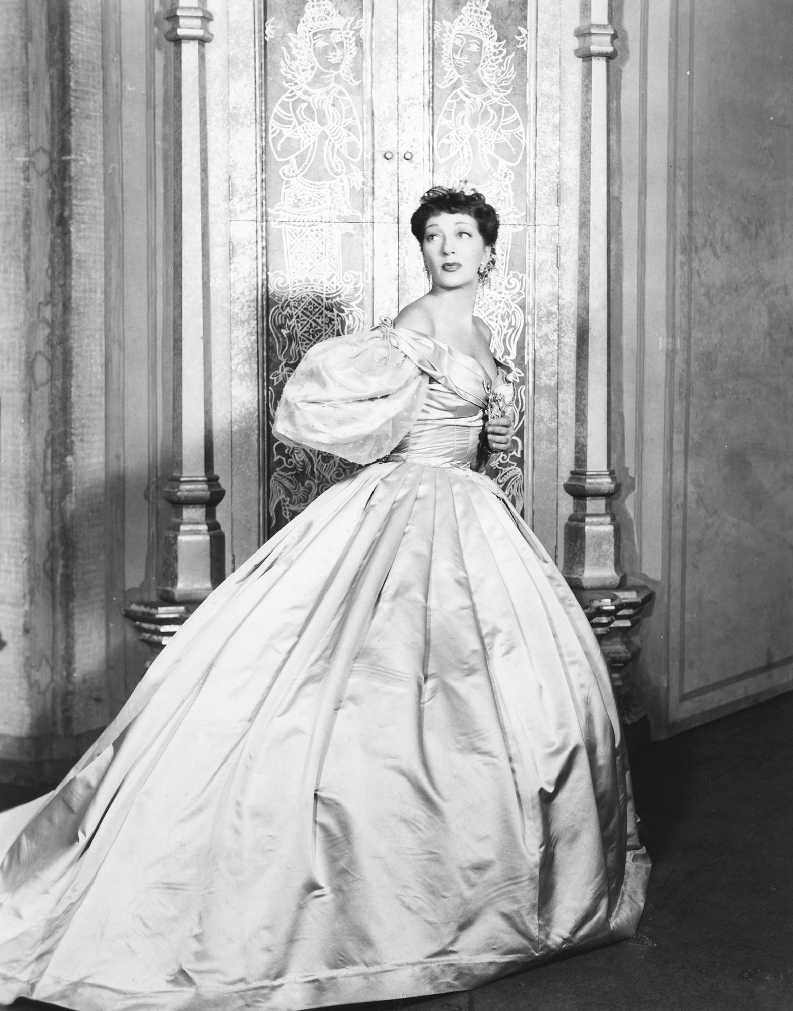 A photo from the 1951 Broadway production of The King and I.