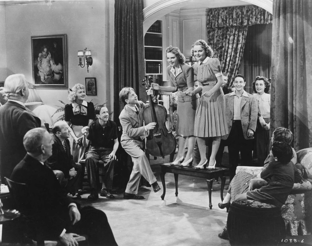 A photo from the 1939 Film Version of Babes in Arms.